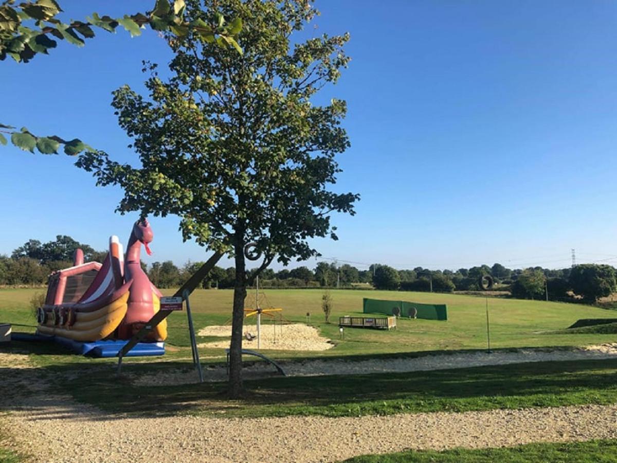 MHVACANCES propose CAMPING 4 ETOILES en NORMANDIE Litteau Extérieur photo